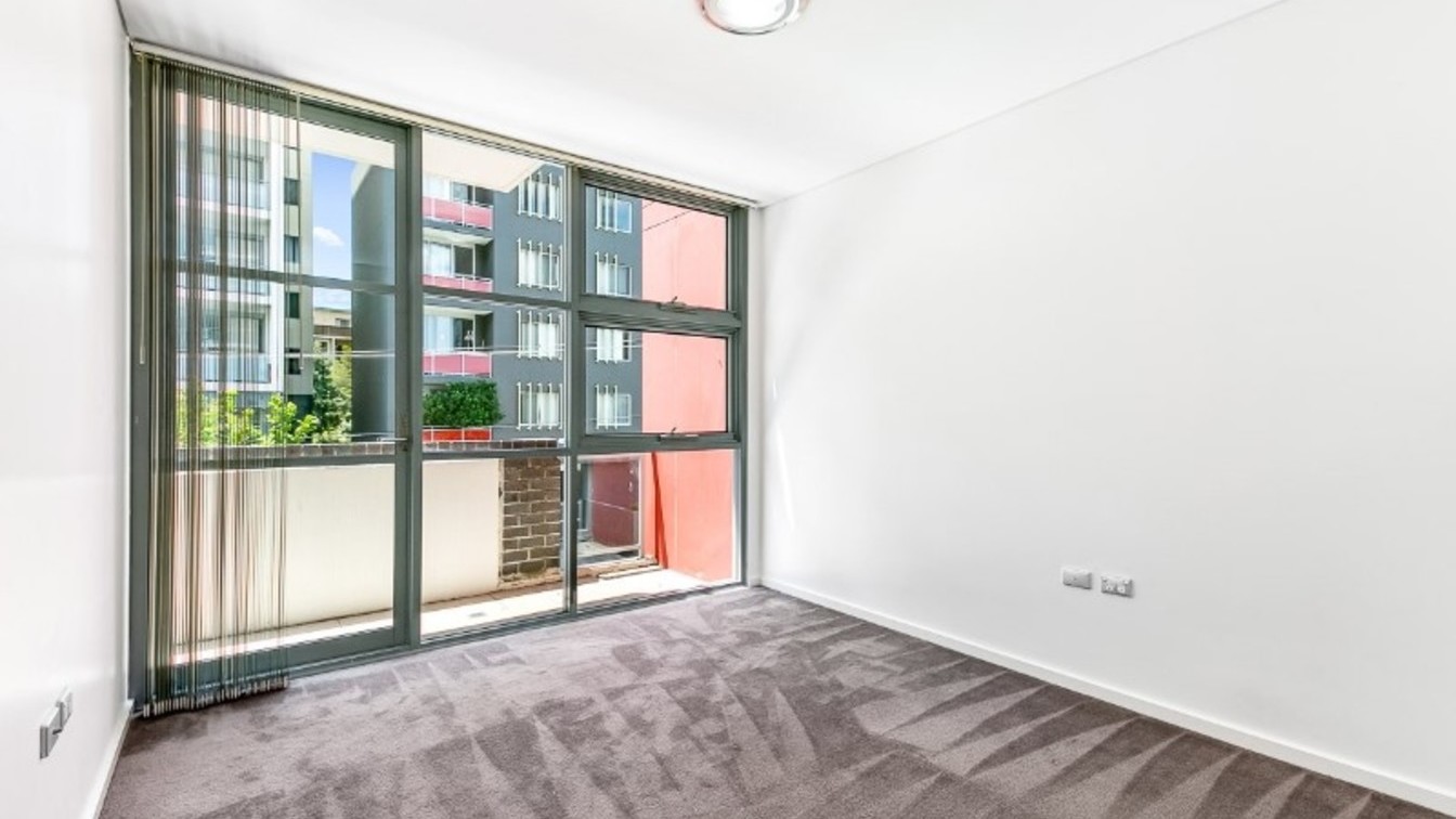 Updated & Modern Apartment in Central Location - Affordable Rental Housing - 3/48 Cooper St, Strathfield NSW 2135 - 2
