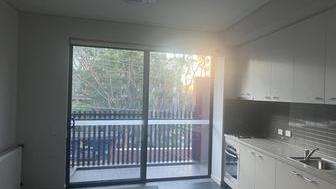 Affordable pet friendly studio apartment Camperdown - 101/31 Pyrmont Bridge Rd, Camperdown NSW 2050 - 4